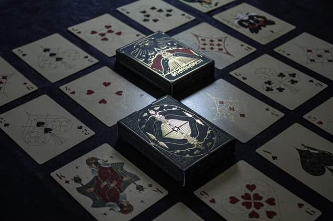 Shahnameh (Deluxe)